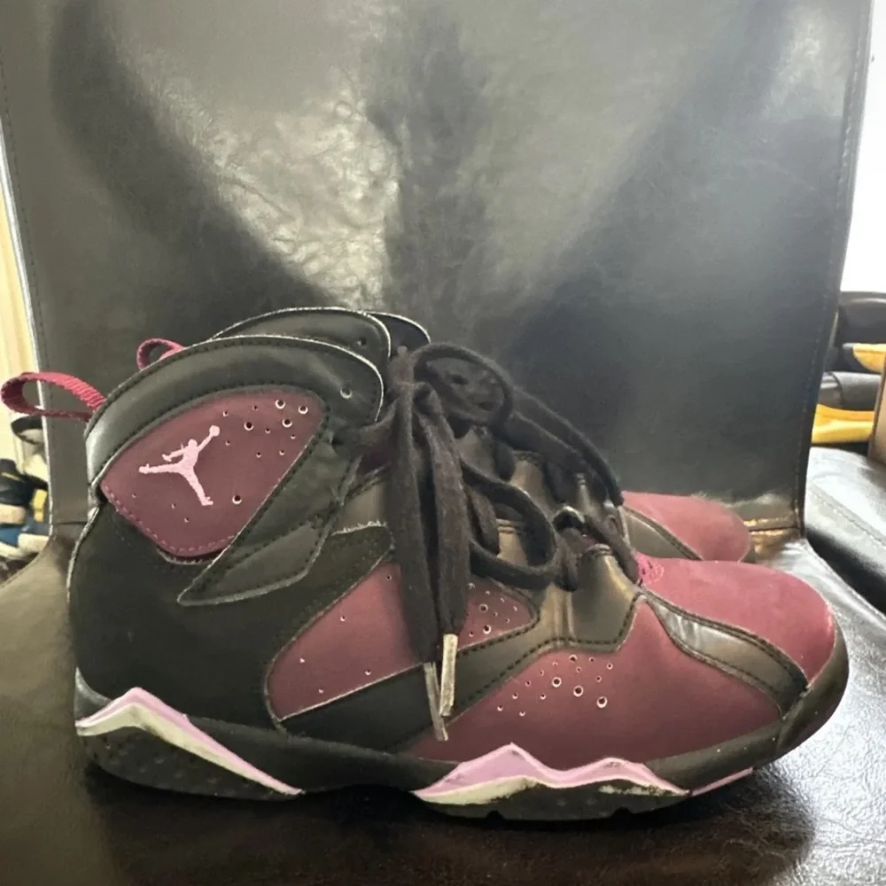 NIKE AIR JORDAN 7 RETRO MULBERRY / BLACK 442961-009 YOUTH SIZE 3Y - Picture 1 of 5